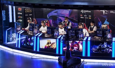 雷电竞官网app_英雄联盟S14比赛这么压钱_S14英雄联盟全球总决赛电竞赛事竞猜